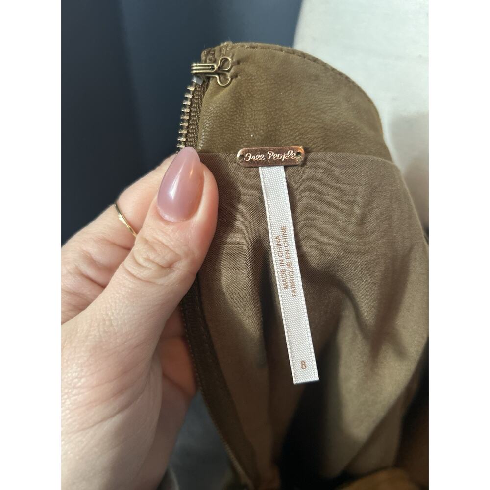 Free People Faux Suede High Rise Skirt. Boho, Neutral, Hippie. Size 8 - Picture 6 of 8